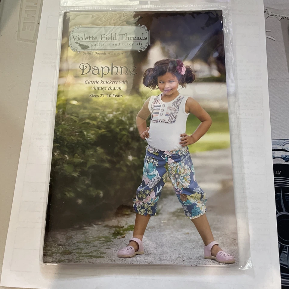 Violette Field Threads Daphne Pattern Knickers Pants Child Size 2T to 10 YRS NEW - Image 1 of 2