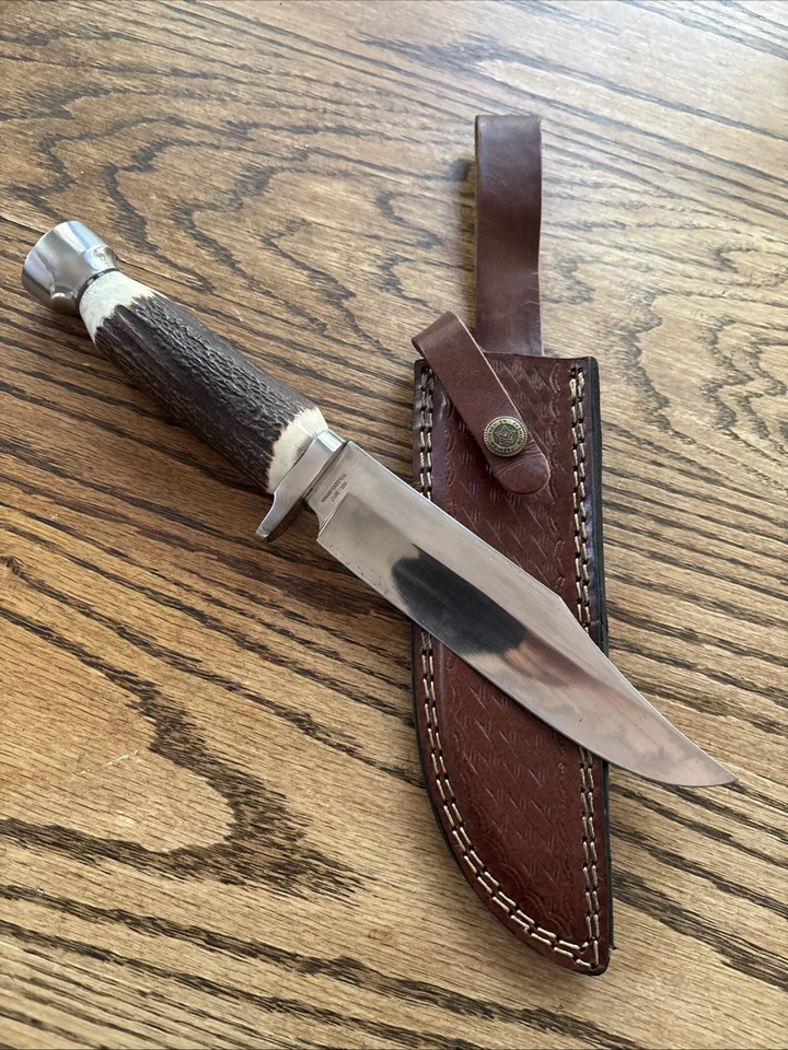 Cuchillo Bowie de gallina y gallo 5017 Foto 1 de 1