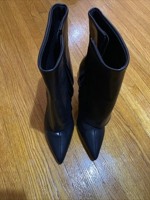 INC短靴女式10.5米尖头高跟短靴 — 第 1/4 张图片