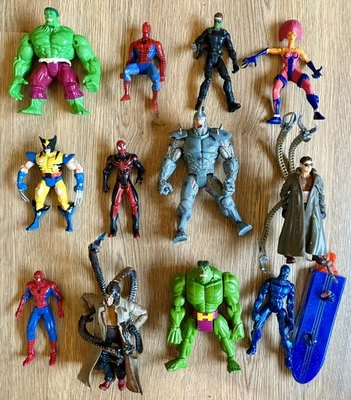 Huge Marvel Bundle Vintage & Modern Superhero & Villian Action Figure Lot x12 - Image 1 of 4