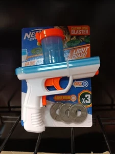 Nerf Cat Catnip Blaster with Discs Cat Toy NEW! Requires Batteries! - Picture 1 of 2
