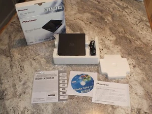 Pioneer BDR-XD05B 6X Slim Portable USB 3.0 Blu-Ray Burner BDXL w/Software - Afbeelding 1 van 9