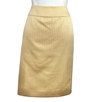Evan-Picone Women's Size 4P Gold Jacquard Satin Knee Length Pencil Suit Skirt - Image 1 of 4