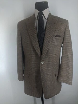 Paul Stuart Made In Canada Wool & Cashmere Sport Coat- Fit 42 -44 Semi Long - Image 1 of 4