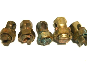 5 Stück Kupfer Spaltschrauben 2 massiv gebraucht - Bild 1 von 1