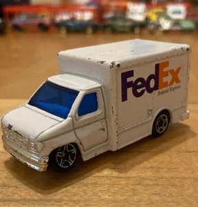 Vintage 1998 Matchbox FedEx Federal Express Delivery Truck Rare Original Old Car - Picture 1 of 7