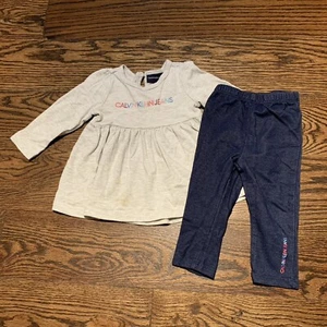 Calvin Klein Jeans Girls Two Piece Jeggings Set 12 Months Small Stain - Picture 1 of 11