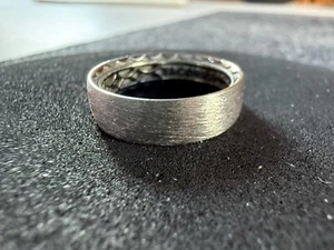 Tacori Sport Sculpted Brushed Crescent Stainless Steel Wedding Band Size 8.5 - Picture 1 of 6