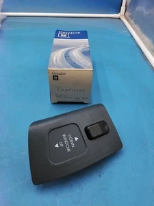 NOS 1990 94 CHEVY LUMINA POWER WINDOW SWITCH OEM GM 10212103 - Picture 1 of 2