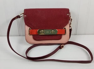 Coach 36255 Swagger Pebbled Leather Crossbody Black Cherry Shoulder Bag Purse - Picture 1 of 14