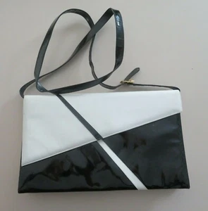 Vintage Bally Women's Patent Leather Clutch Shoulder Bag Purse Black White - Bild 1 von 10