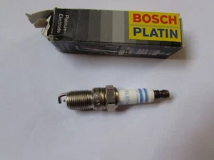 Bosch HR8DPP15V, Platinum Spark Plug, Set Of 4  - Picture 1 of 3