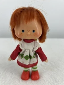 Vintage Strawberry Shortcake Doll STRAWBERRY SHORTCAKE Flat Hands Red Shoes - Picture 1 of 11