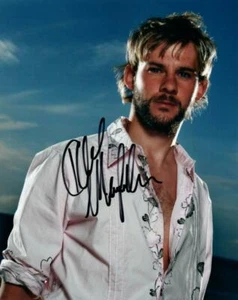 Dominic Monaghan signed 8x10 photo picture autographed good looking plus COA - Picture 1 of 1