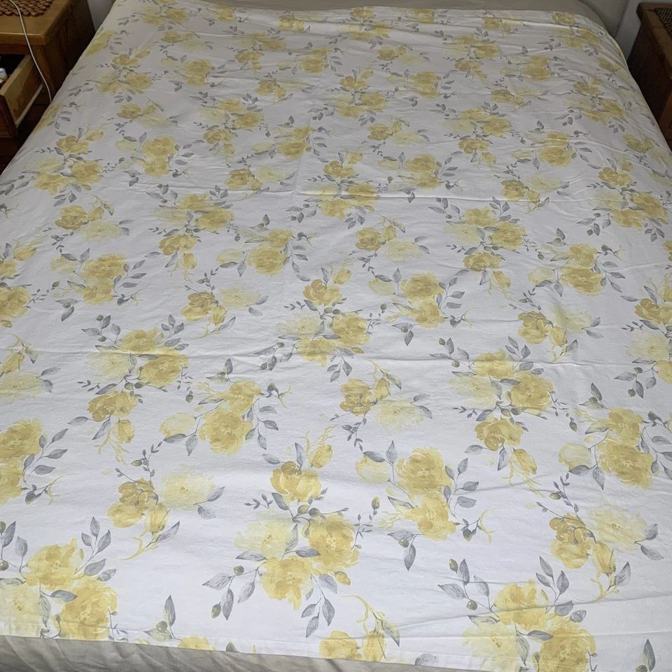 Ralph Lauren Cortina de Ducha Amarillo y Gris Tela Floral 70"x72" 100% Algodón Foto 1 de 4