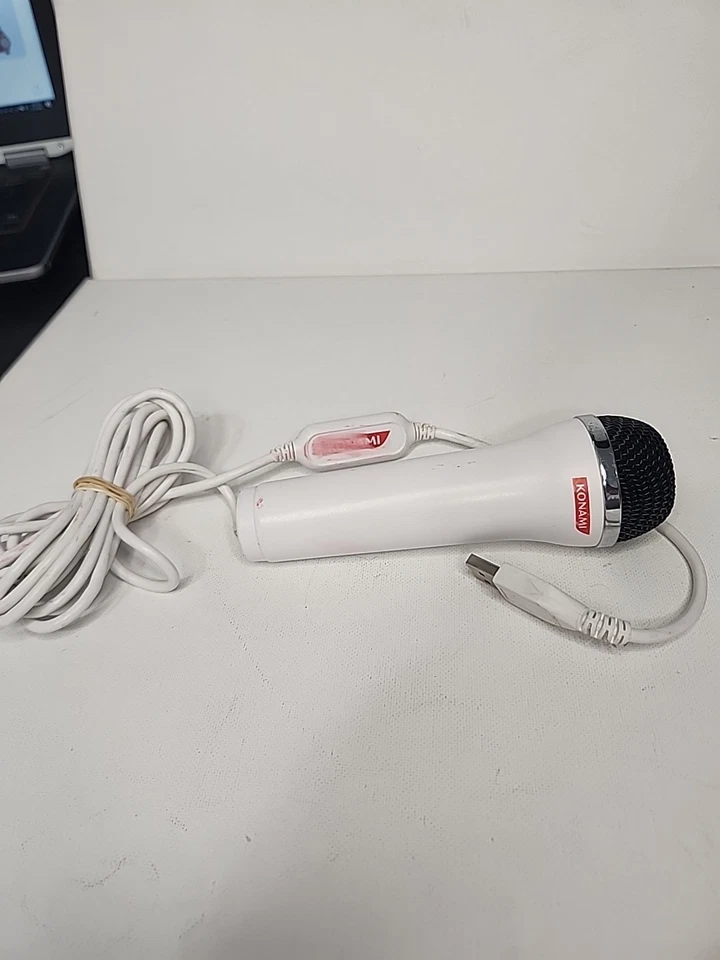 Micrófono con cable USB Konami Logitech para Wii Xbox PS2 PS3 Guitar Hero Rock Band Foto 1 de 3