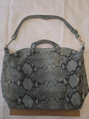Bolso de Mano LAURA DI MAGGIO de Cuero Milano-Hecho en Italia Negro y Pizarra Estampado de Serpiente Foto 1 de 4
