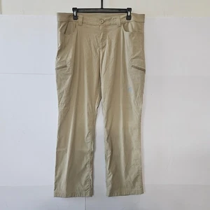 Eddie Bauer Size P16 Women's Beige Cargo Pants with Zippered Pockets and Fly. 94 - Picture 1 of 16