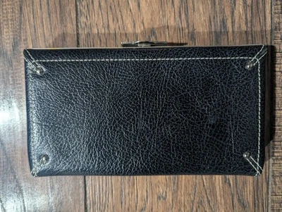 Клатч Nordstrom черная кожа застежка серебристые акценты классический элегантный новый без ценников немаркированный - Изображение 1 из 4