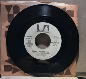 THE VENTURES LAST TANGO IN PARIS PROMO 7" VINYL 45 RPM UNITED ARTISTS UA-XW207 - Picture 1 of 3