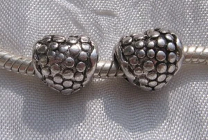 2 CHARMS PERLES ANNEAUX COEURS METAL ARGENTE 11x10mm pour serpent *E208 - Picture 1 of 1