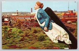 Figurehead Representing a Madonna from Riversdale Sailing Ship Scotland Postcard - Picture 1 of 2