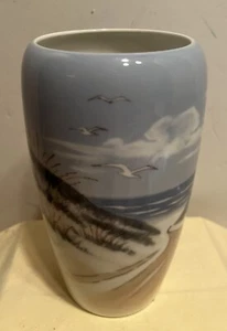 Jarrón gaviota vintage Royal Copenhagen 2442/237 porcelana 7 1/2" Dinamarca - Imagen 1 de 7