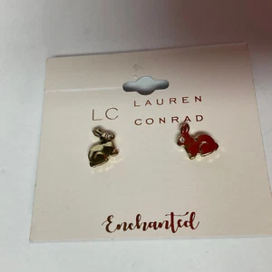 LC LAUREN CONRAD GOL DTONE RHINESTONE BUNNY STUD EARRINGS NWT - Picture 1 of 2