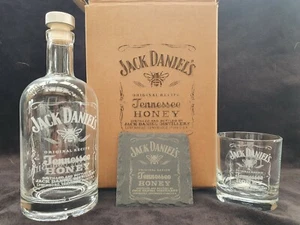 Jack Daniel's Honey decanter box set can be personalised with message - Picture 1 of 9