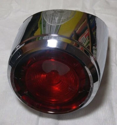 Dodge Dart Phoenix 1961 OEM luz trasera derecha Foto 1 de 4