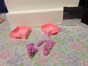 Vtg Barbie Beauty Salon #4839 Pink Top Drawers 2 Replacement '83 Parts + Mirror - Picture 1 of 7