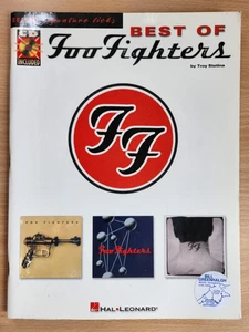 BEST OF FOO FIGHTERS - TAB CHORDS LYRICS with play-along CD - HAL LEONARD - VGC - Picture 1 of 12