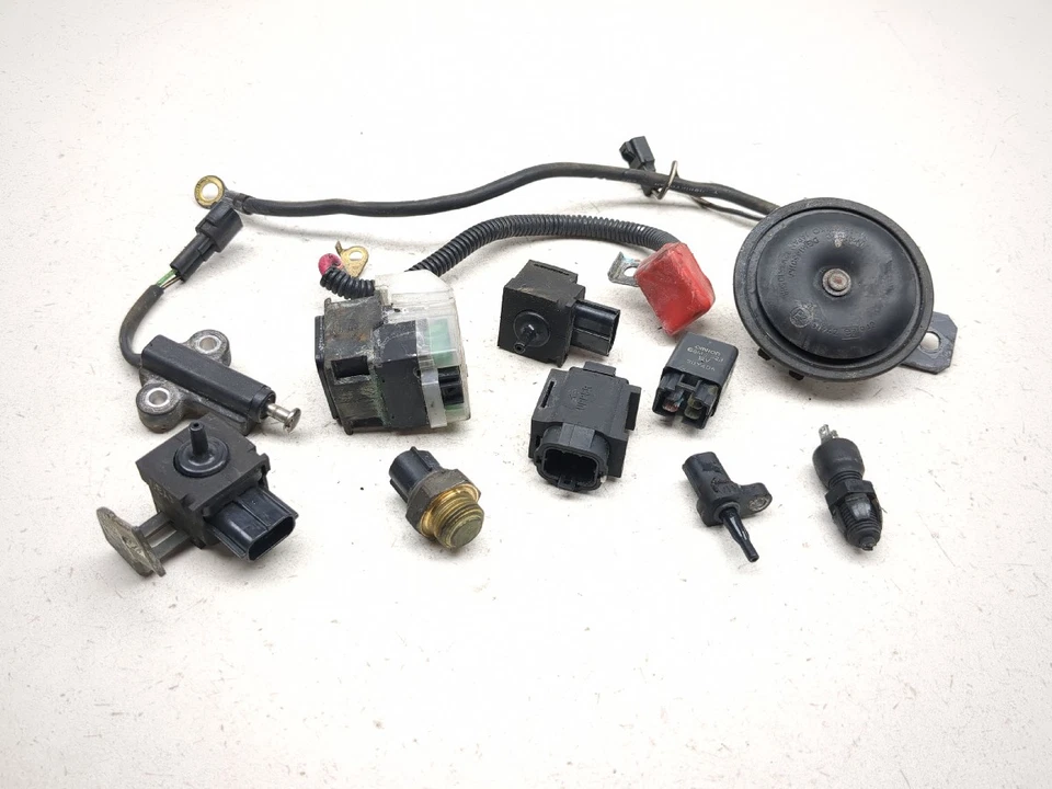 05-09 Juego de relés Suzuki Boulevard C50 VL800 soporte arranque batería punta Foto 1 de 4