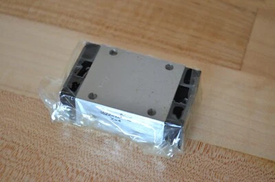 NEW Rexroth STAR 1622-114-10 Size15 Linear Bearing 'Ball' Rail Runner Block - Image 1 of 4