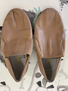BLOCH VGUC Elastaboot jazz Ballet Nude Beige Leather dance shoes girls 8.5 W Bag - Picture 1 of 6