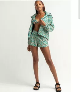 Chaqueta Embalable O'Neill Lexington Verde Amarillo Estampado Floral Mujer Mediana Tilly's - Imagen 1 de 6