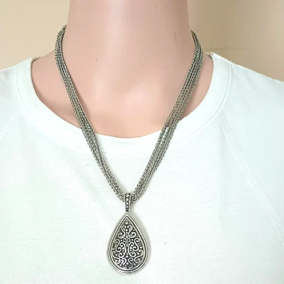 Gargantilla triple cadena tono plata 18" Lia Sophia grabada lágrima gota collar Foto 1 de 4