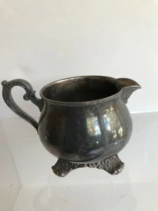  WM Rogers Creamer rosa vittoriana 1904 placcato argento - Foto 1 di 7