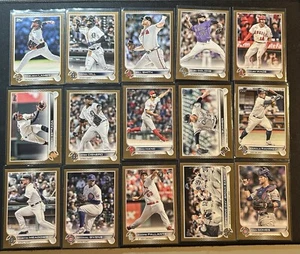 2022 Topps Update Gold /2022 Lot Of 15 - Picture 1 of 1