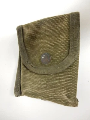 VIETNAM WAR ERA M-56 COMPASS/FIRST AID POUCH, W/WEB BELT CLIP     — 第 1/4 张图片