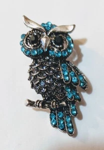 Wisdom OWL PIN Beauty Bird Brooch on Branch gems Cut Silver Tone USA seller - Picture 1 of 11