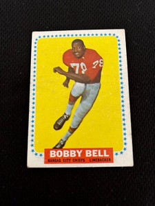 BOBBY BELL ROOKIE 1964 TOPPS KANSAS CITY CHIEFS RC #90 FOOTBALL CARD