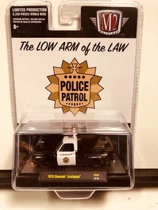 1/64 M2 1976 CHEVROLET SCOTTSDALE POLICE PICKUP THE LOW ARM OF THE LAW - Picture 1 of 2