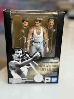 Bandai S.H. Figuarts Queen Freddie Mercury Live Aid Ver. Figura de acción, NUEVA Foto 1 de 4