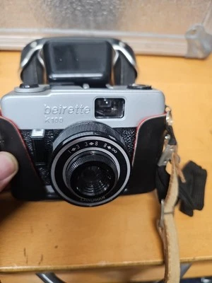 RARE VINTAGE CAMERA BEIRETTE K100 WITH LEATHER CASE - Image 1 of 4