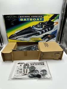 Val Kilmer Batman Forever BATBOAT 1995 Kenner - NEW But Open CIB - RARE - Picture 1 of 8