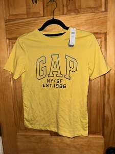 GAP Kids Short Sleeve Crew Neck Logo Graphic T-Shirt Boy’s Yellow Large New - Picture 1 of 2