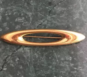 Vintage Metallic Oval Halo Shape Brooch Pin Gold Tone Monet Signed - Picture 1 of 9