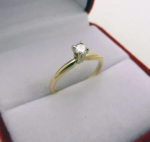 Elegant Solitaire Round .15ct Diamond Ring in Solid 14k Gold, size 5.5 - Picture 1 of 6