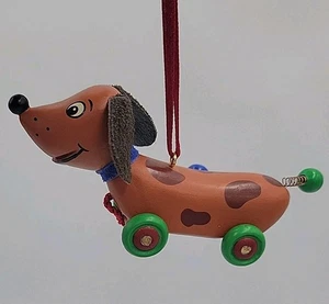 2001 Hallmark Keepsake Ornament Waggles the Dog  - Picture 1 of 7